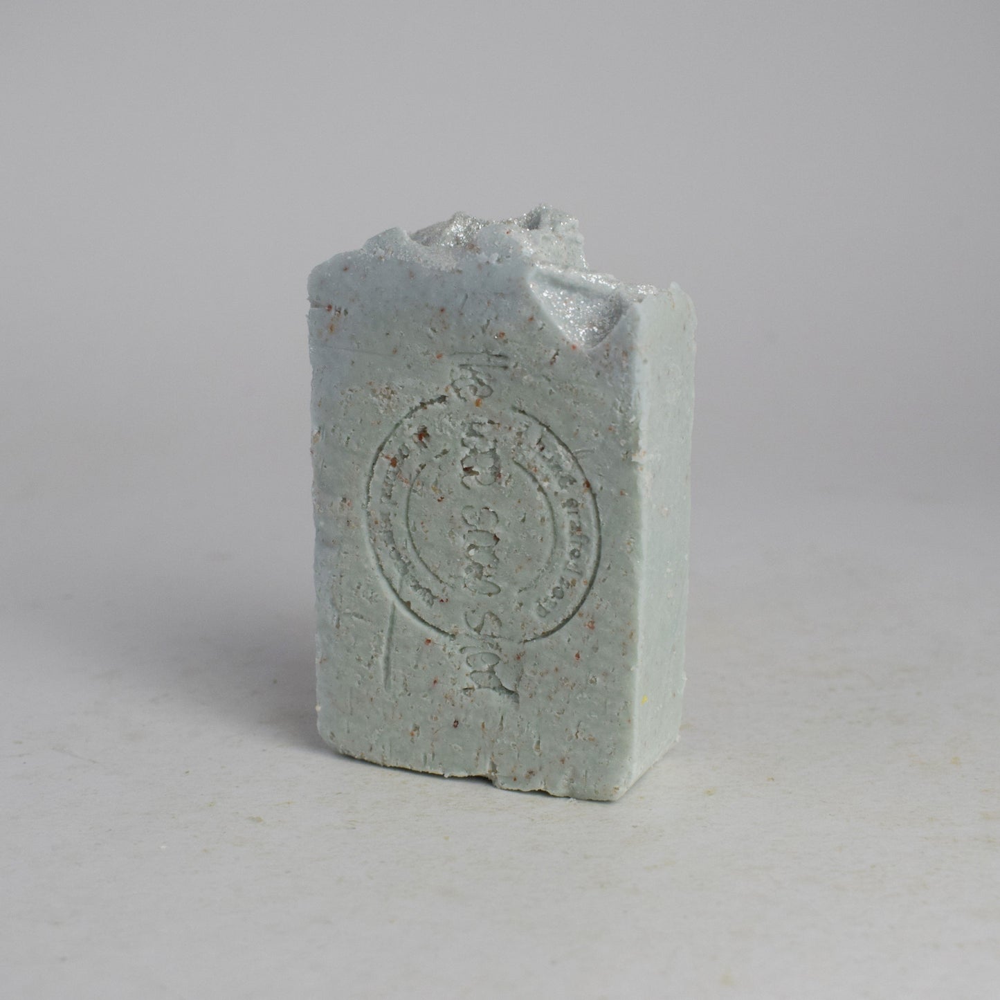 The Wee Soap Shed Frosted Juniper Berry Tallow Soap Bar