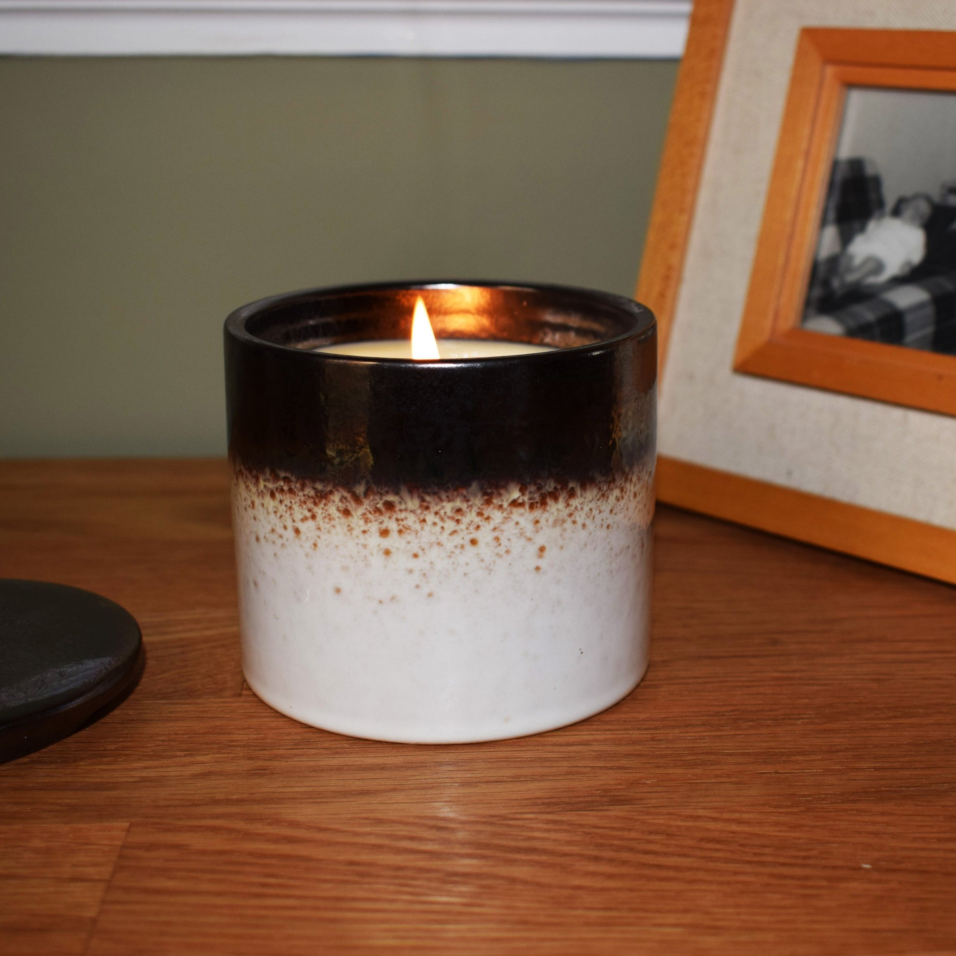 Velvet Dreamscape essential oil refillable candle